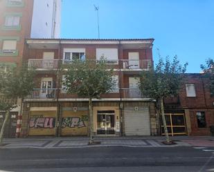 Exterior view of Box room to rent in León Capital 