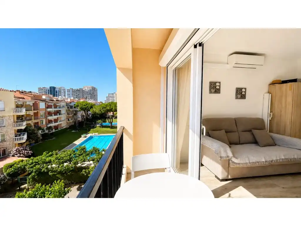 Terraza de Apartamento en venta en Empuriabrava