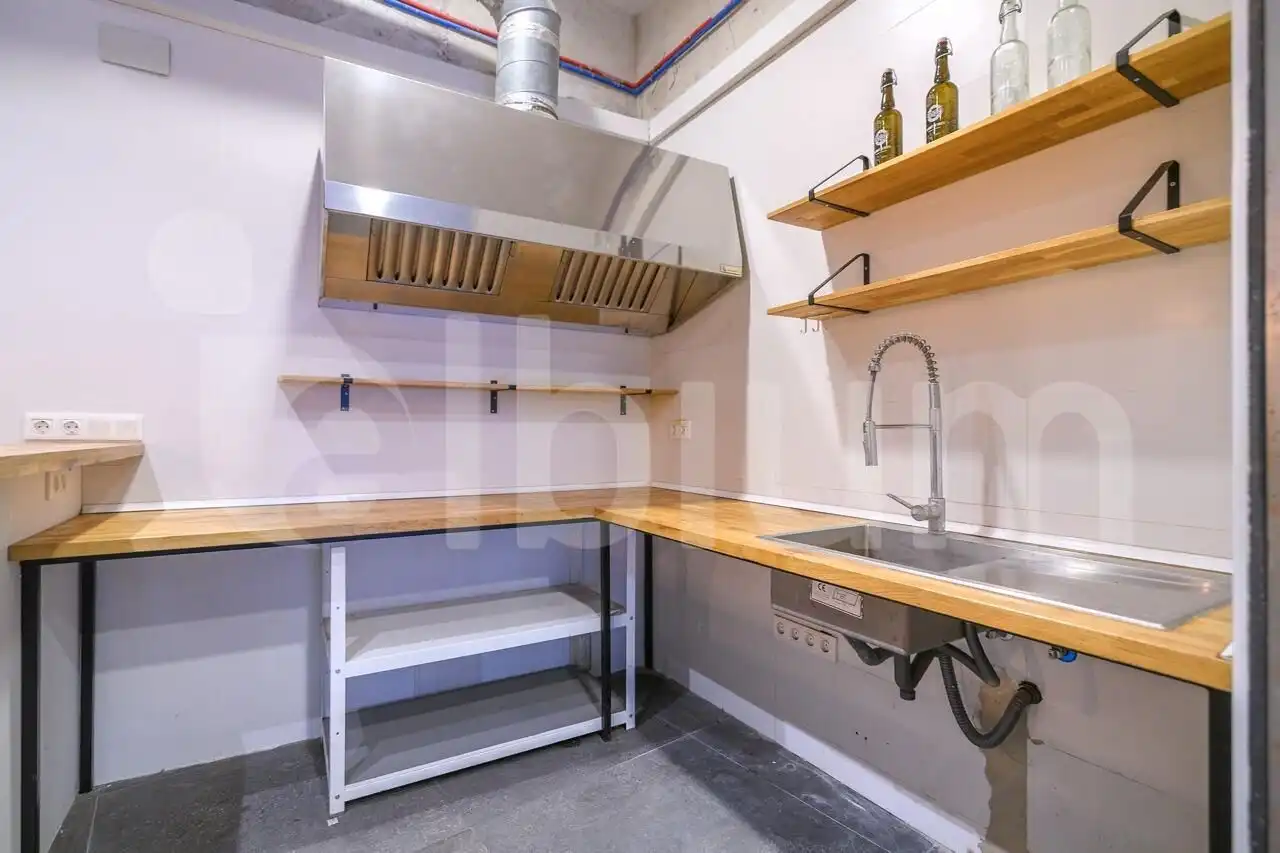 Local comercial en venda a Carrer JOSEP ANSELM CLAVE, imagen 13