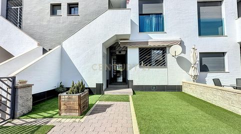 Foto 4 de Planta baja de alquiler en Calle Turquesa, 2, La Zenia, Orihuela
