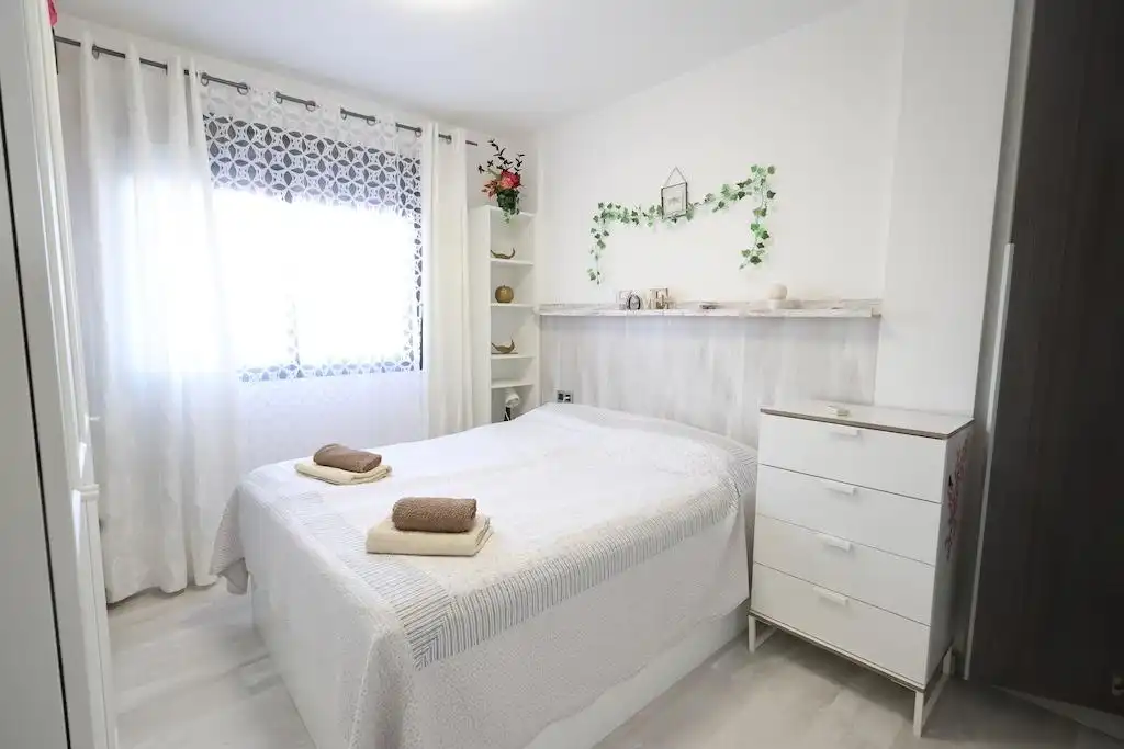 Habitación de Casa o chalet en venta en Orihuela con Aire acondicionado, Terraza y Amueblado
