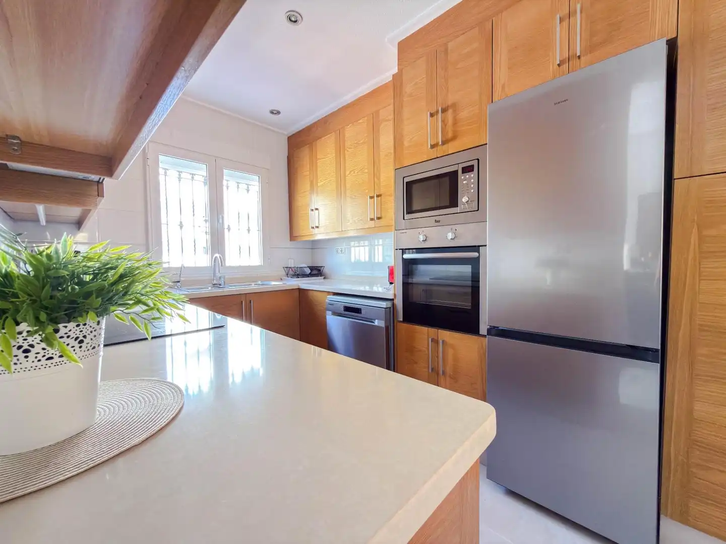Cuina de Apartament en venda en Orihuela amb Aire condicionat, Jardí privat i Terrassa
