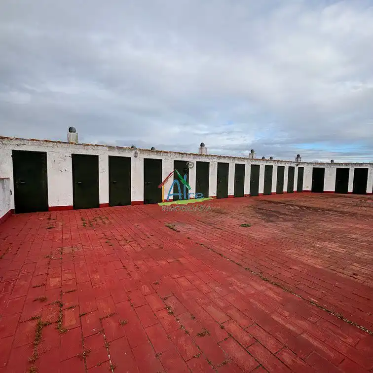 Vista exterior de Piso en venta en Bollullos Par del Condado con Trastero, Amueblado y Piscina comunitaria