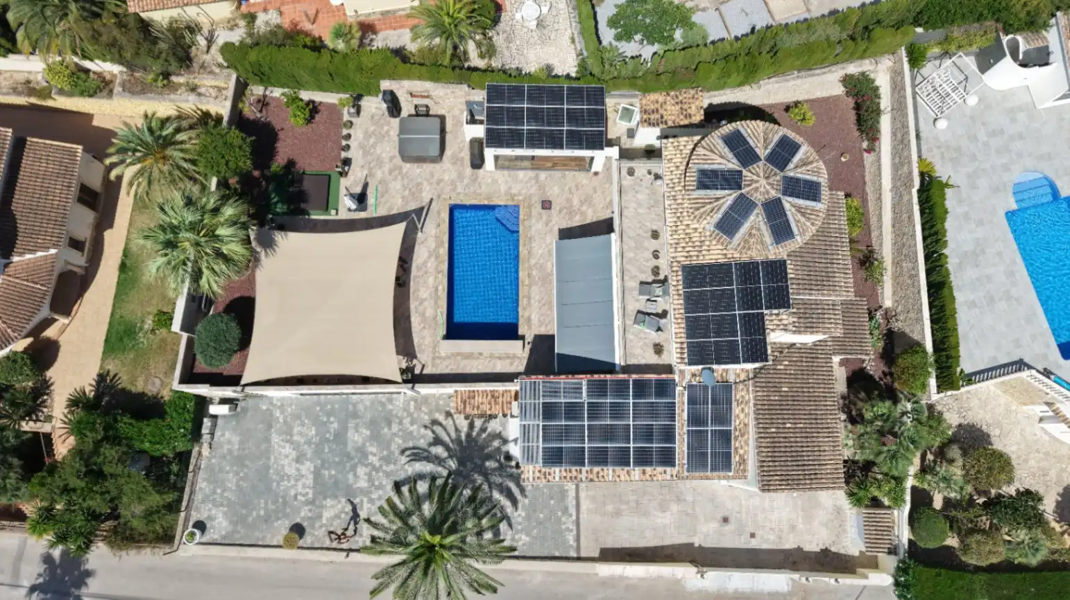 Swimming pool of Houses for sale in Moraira  with Air Conditioner, Heating and Private garden