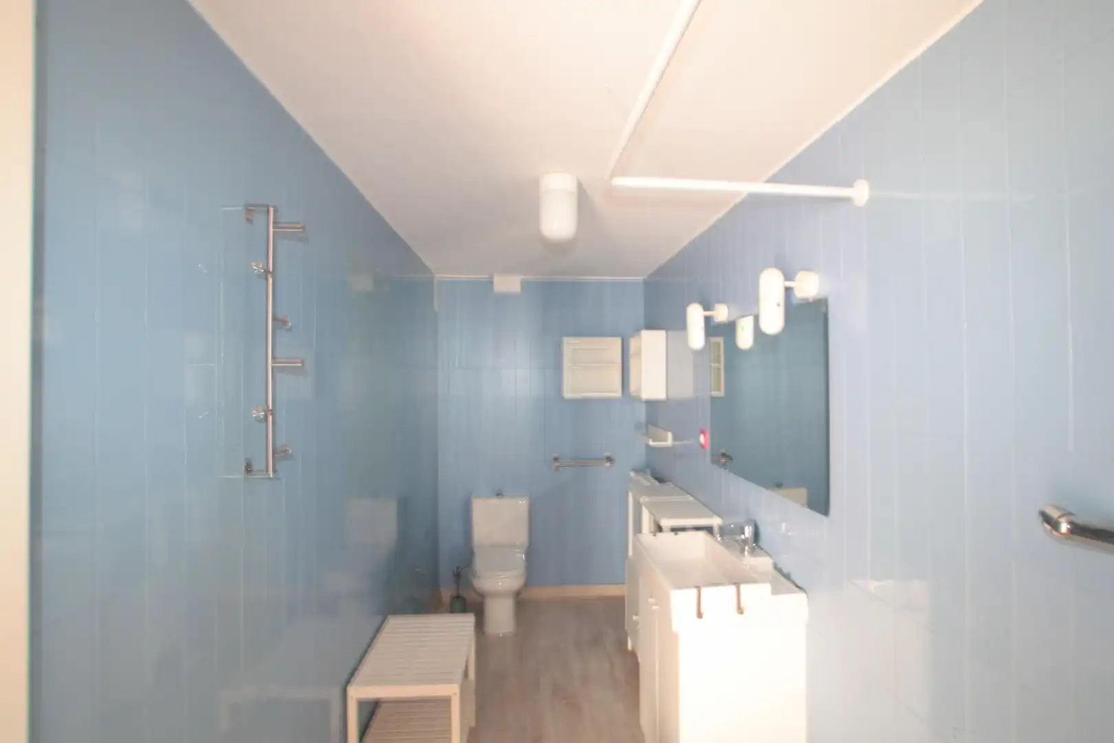 Baño de Piso de alquiler en Granada con Aire acondicionado y Terraza