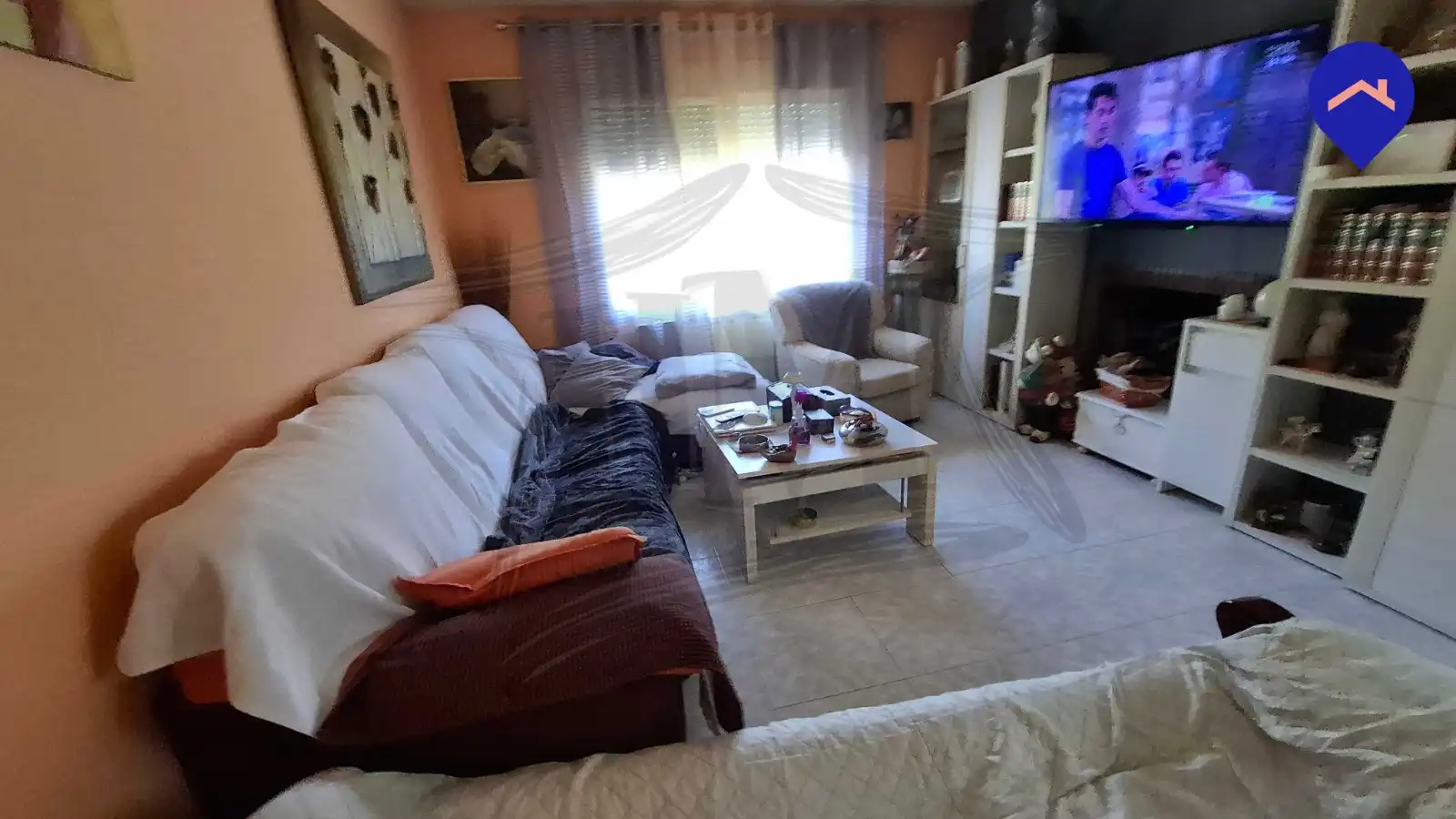 Sala de estar de Casa o chalet en venta en Pioz con Jardín privado, Internet y Alarma