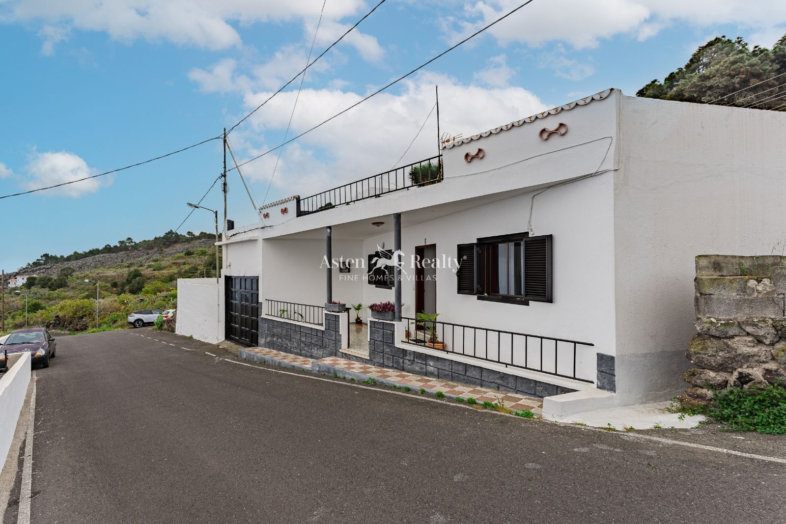 Exterior view of House or chalet for sale in El Tanque  with Private garden, Terrace and Storage room