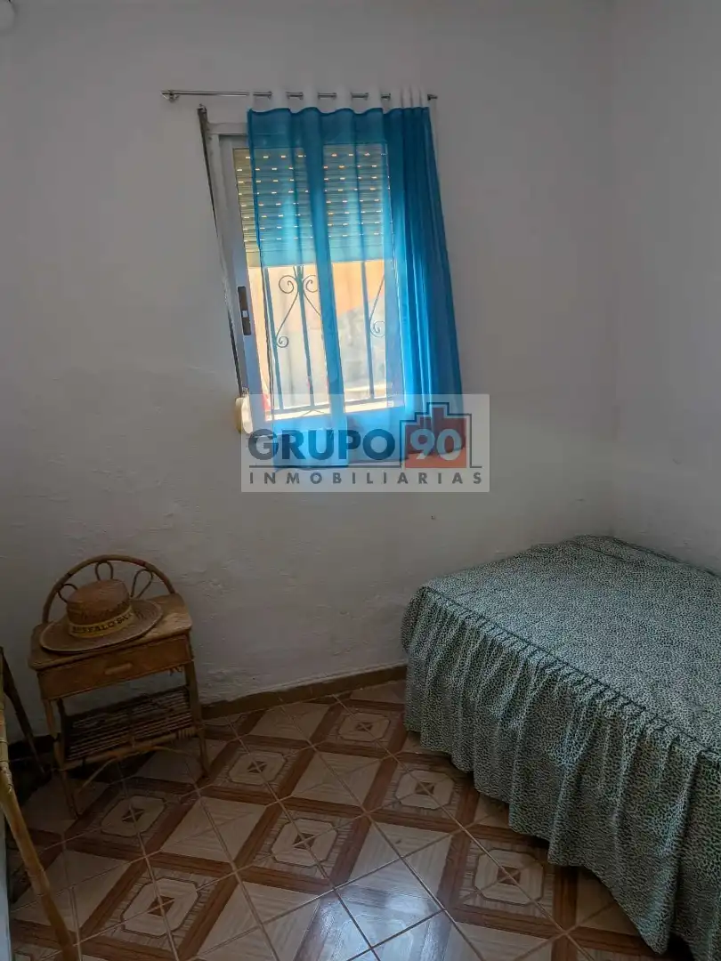 Habitación de Casa adosada en venta en Requena con Terraza