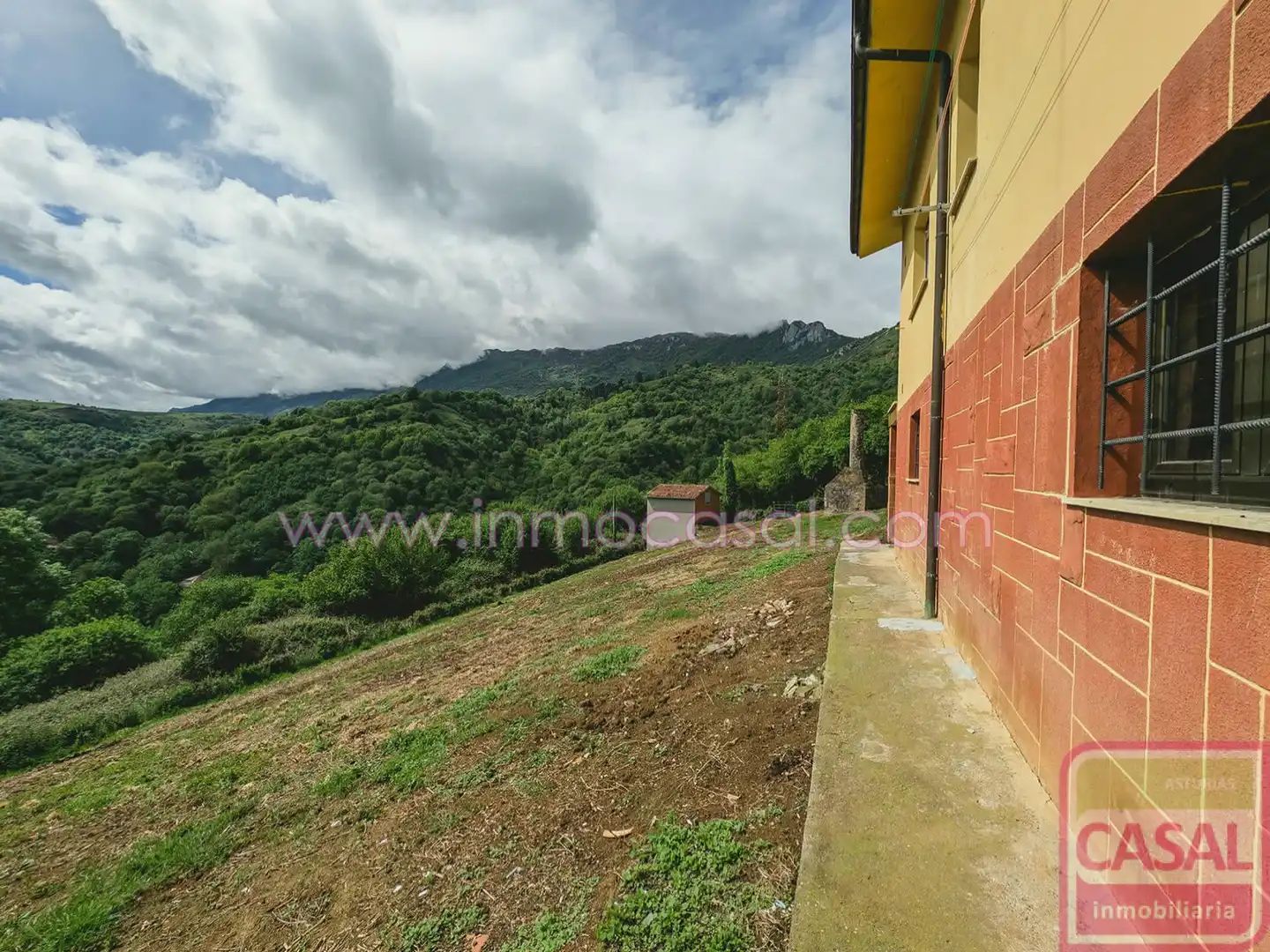 Casa o chalet en venta en Morcín con Calefacción, Terraza y Trastero