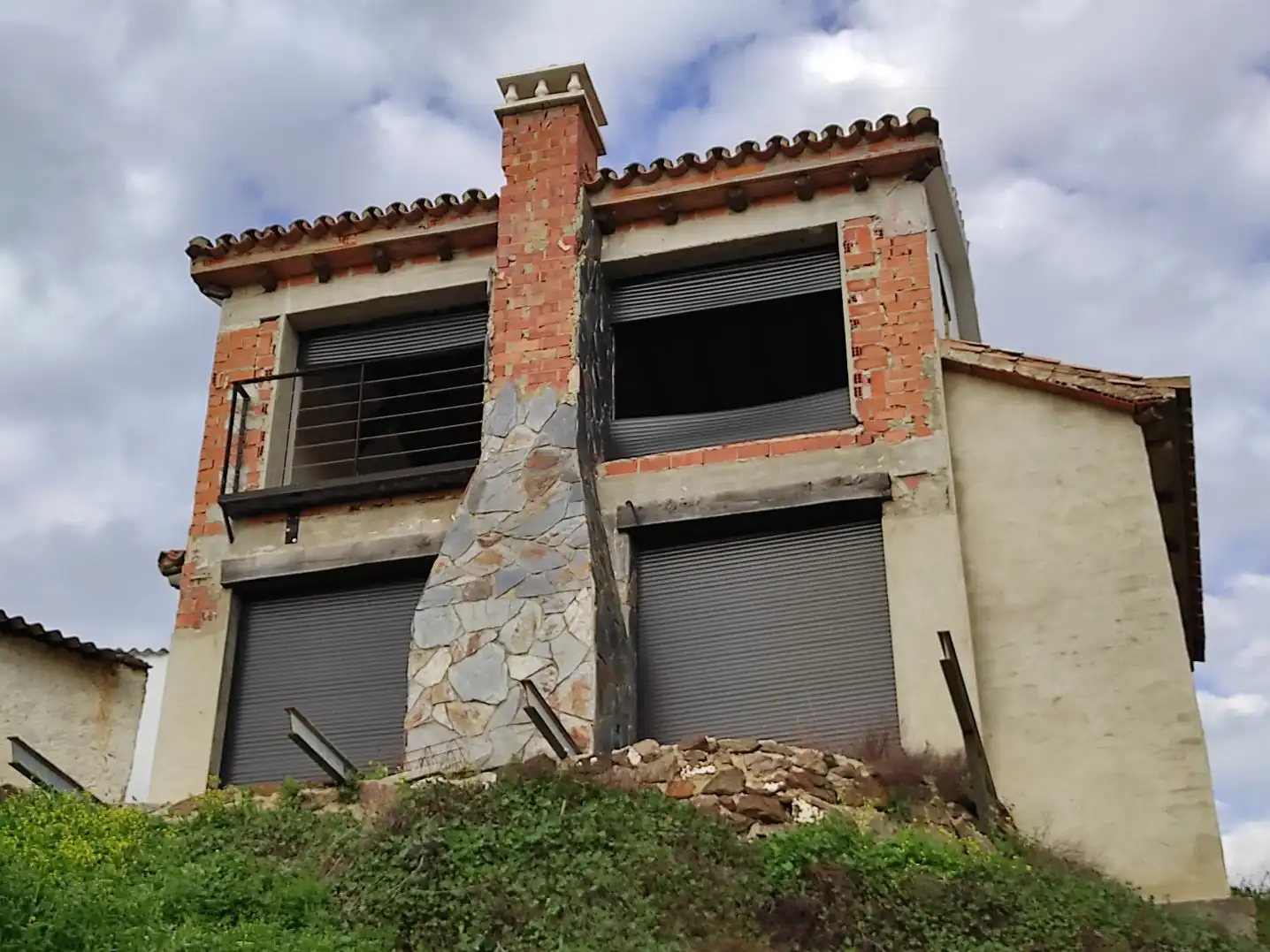 Vista exterior de Casa o xalet en venda en Genalguacil