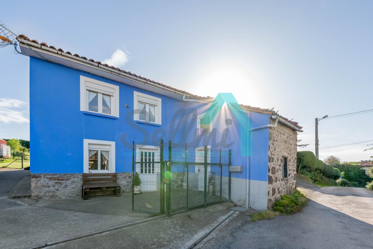 Exterior view of House or chalet for sale in Castrillón  with Heating, Private garden and Parquet flooring