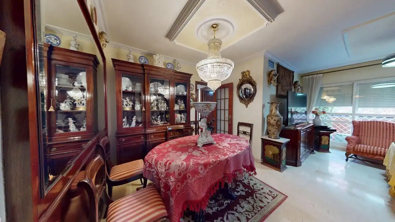 Piso en venta en Urbadiez - Entrepuentes, Este - Alcosa- Torreblanca