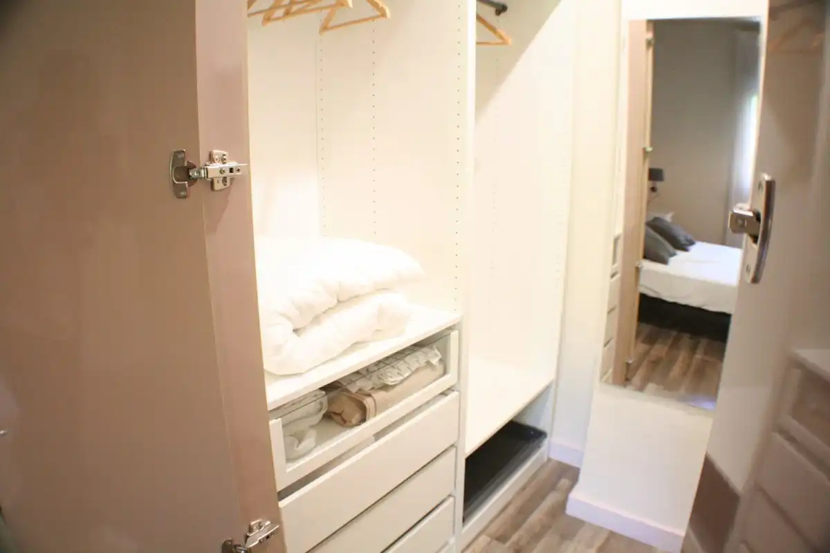 Schlafzimmer von Wohnung zur Miete in Granada mit Klimaanlage, Heizung und Terrasse