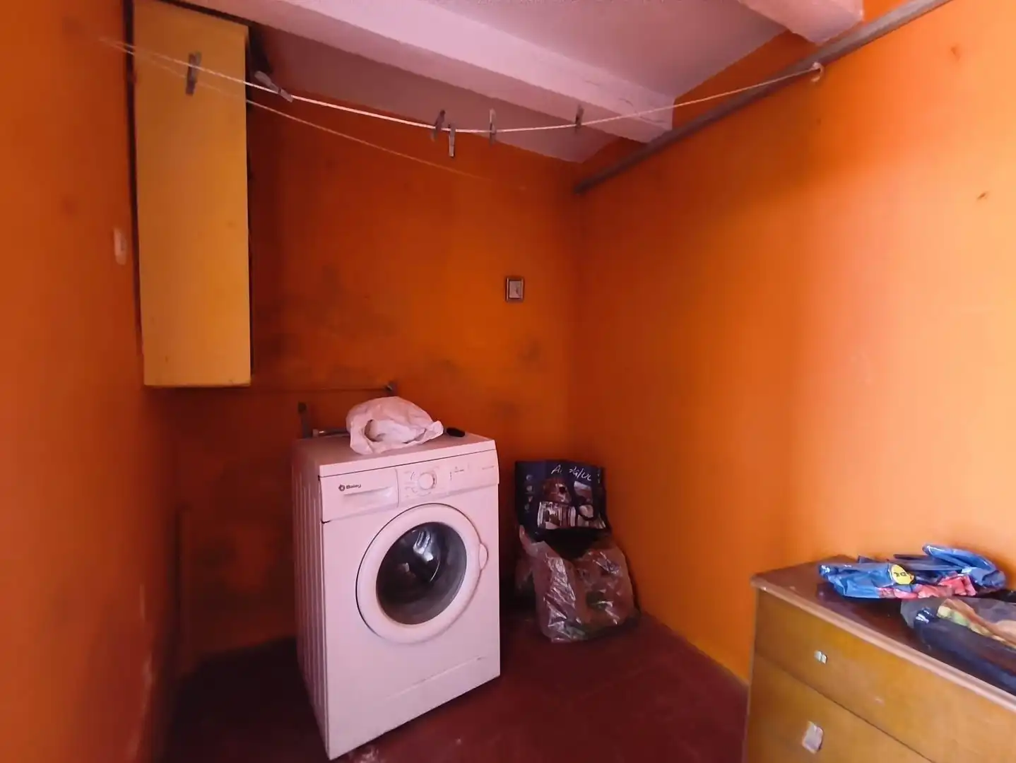 Detached homes for sale in Algeciras  with Terrace and Furnished