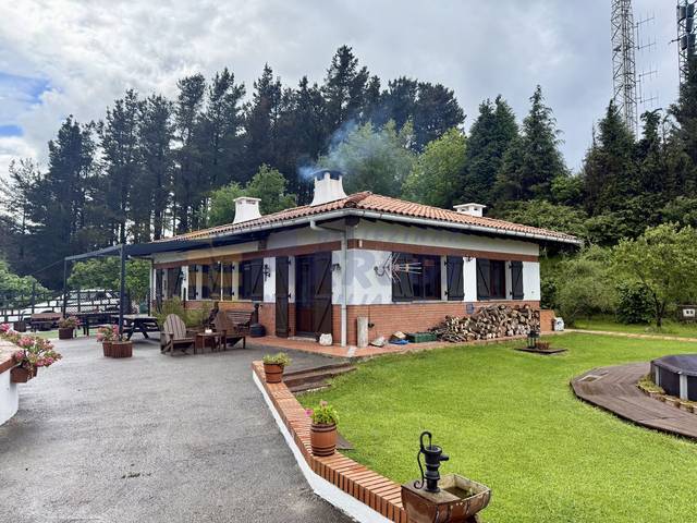 Casa-chalet en Venta en laranga en Mutriku