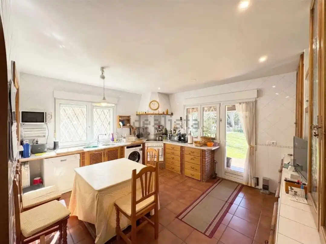 Cocina de Finca rústica en venta en Béjar con Calefacción, Jardín privado y Parquet
