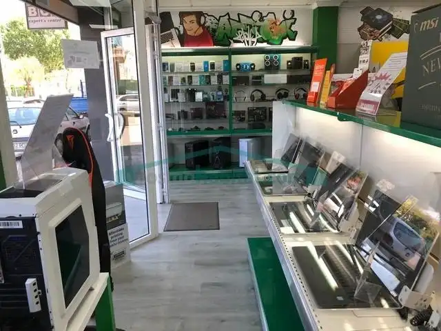 Local comercial en traspaso en Centro Urbano