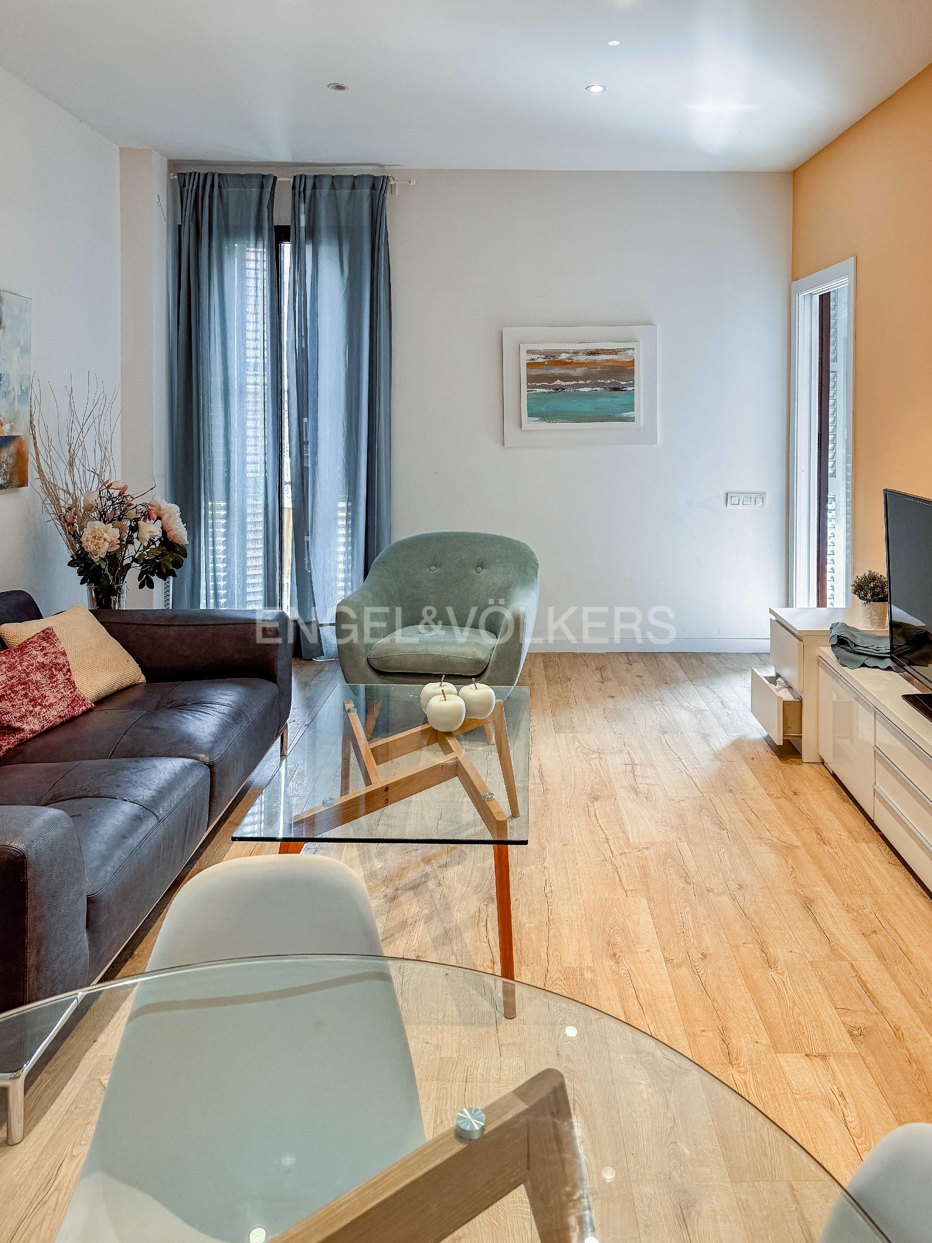 Sala d'estar de Apartament de lloguer en  Barcelona Capital amb Aire condicionat, Calefacció i Parquet