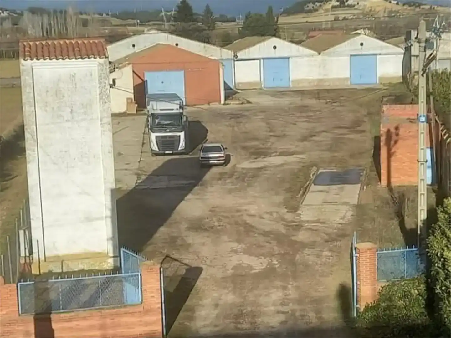 Aparcament de Nau industrial en venda en Palencia