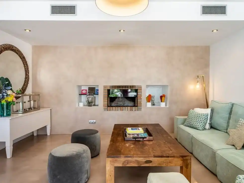 Sala de estar de Casa o chalet de alquiler en Santa Eulària des Riu con Jardín privado, Parquet y Terraza