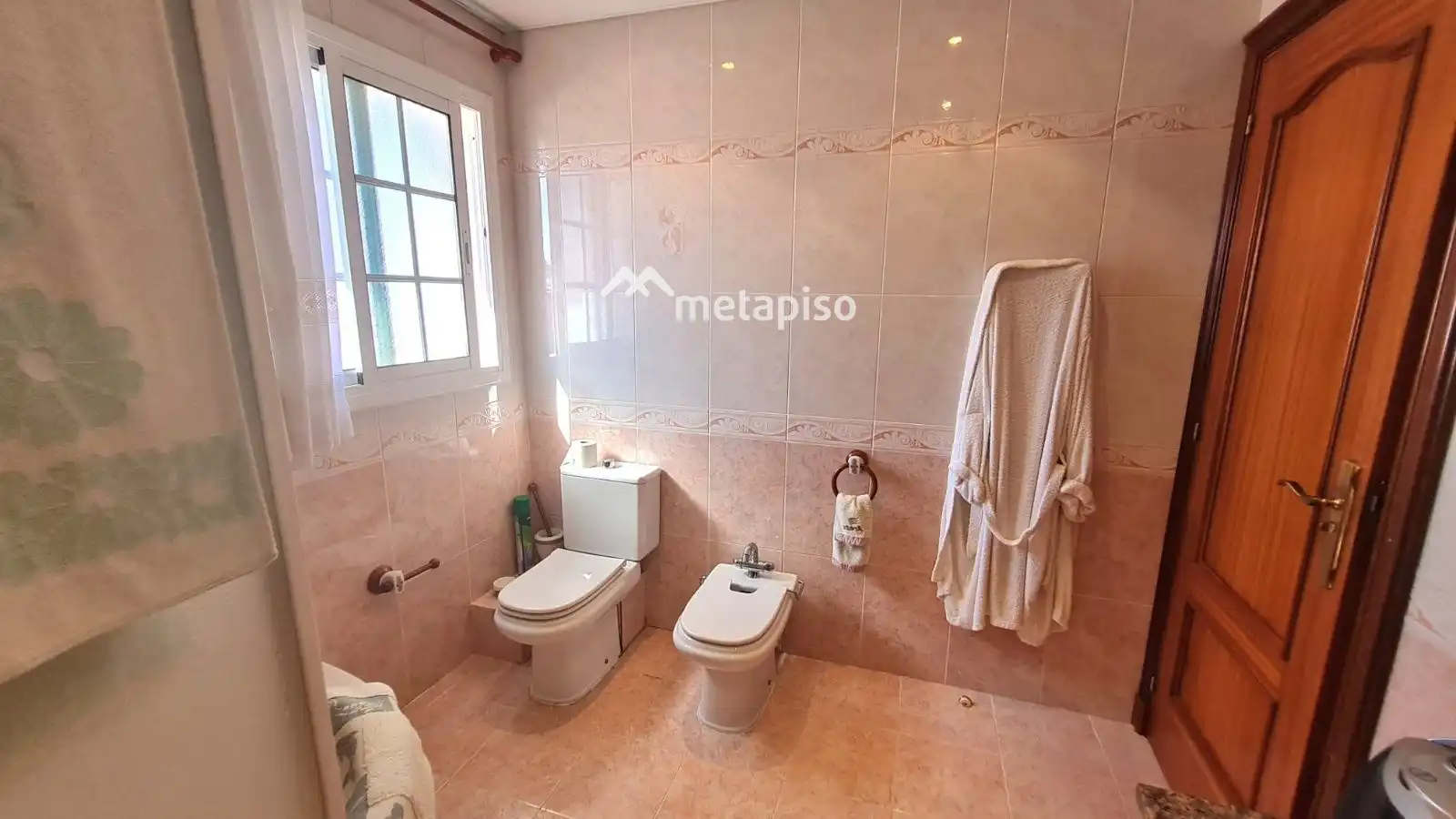 Bathroom of Houses for sale in Calafell  with Air Conditioner, Heating and Terrace