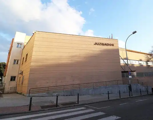 Bajo con piscina en venta en Calle Paseo del Río Guadarrama, imagen 5