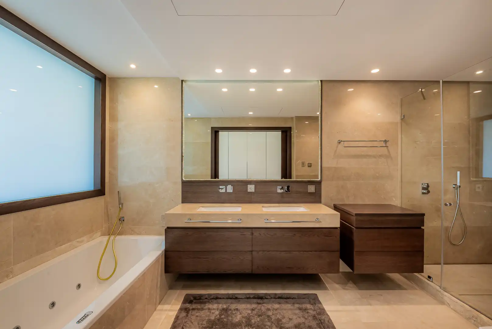 Apartament amb terrassa en venda a Milla de Oro, imagen 11