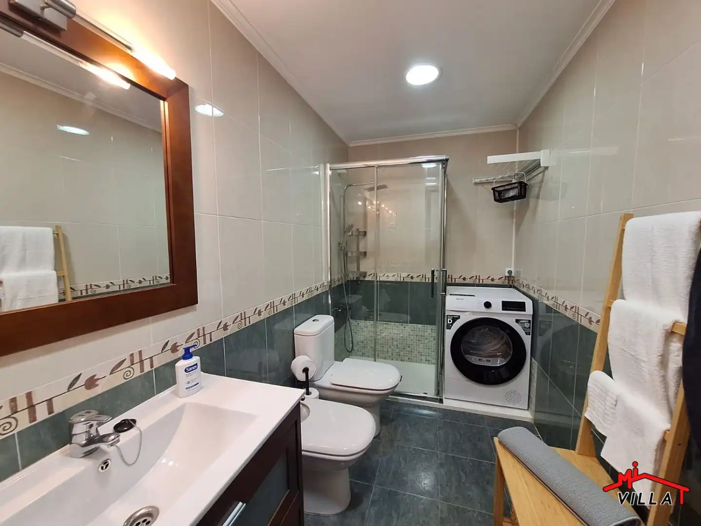Badezimmer von Wohnung zur Miete in Bárcena de Cicero mit Heizung und Möbliert