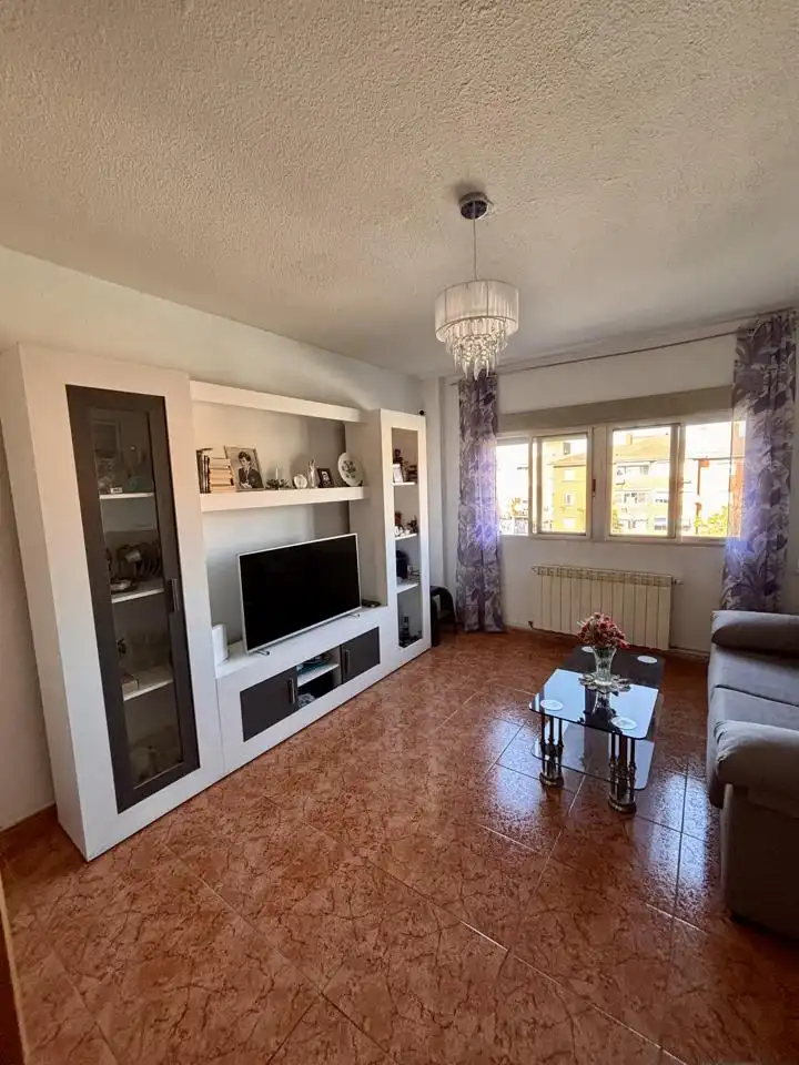 Living room of Flat for sale in Torrejón de Ardoz  with Air Conditioner, Heating and Furnished
