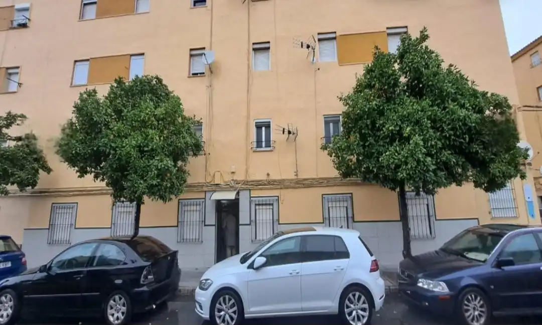 Vista exterior de Pis en venda en Nuevo Parque - Los Rosales - Tráfico Pesado