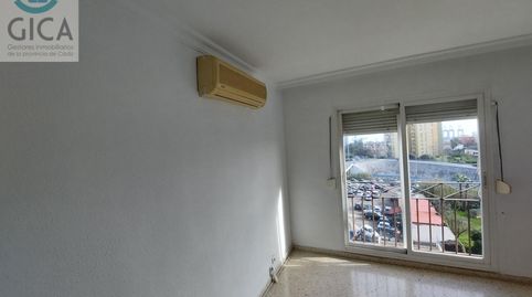 Foto 2 de Piso en venta en Calle Rosario Puerto, San Bernabé, Algeciras