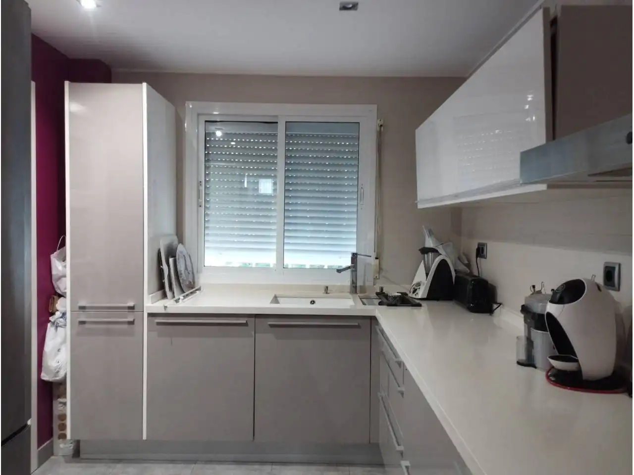 Cocina de Casa adosada en venta en Ciudad Real con Aire acondicionado, Calefacción y Jardín privado