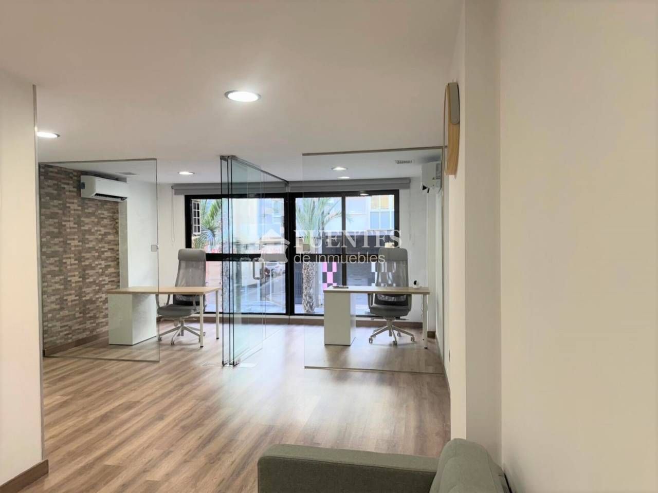 Office to rent in Alicante / Alacant  with Air Conditioner