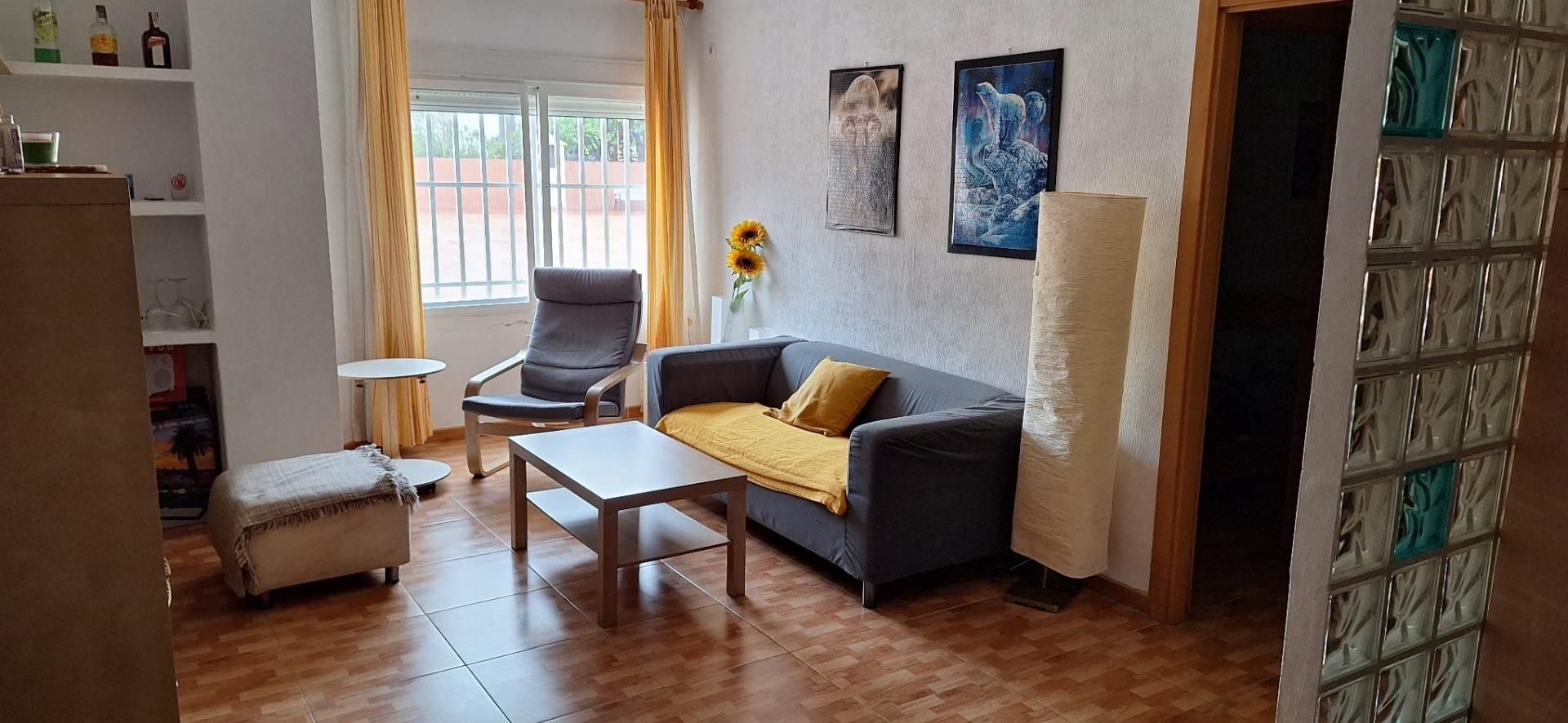 Sala d'estar de Pis en venda en  Cádiz Capital