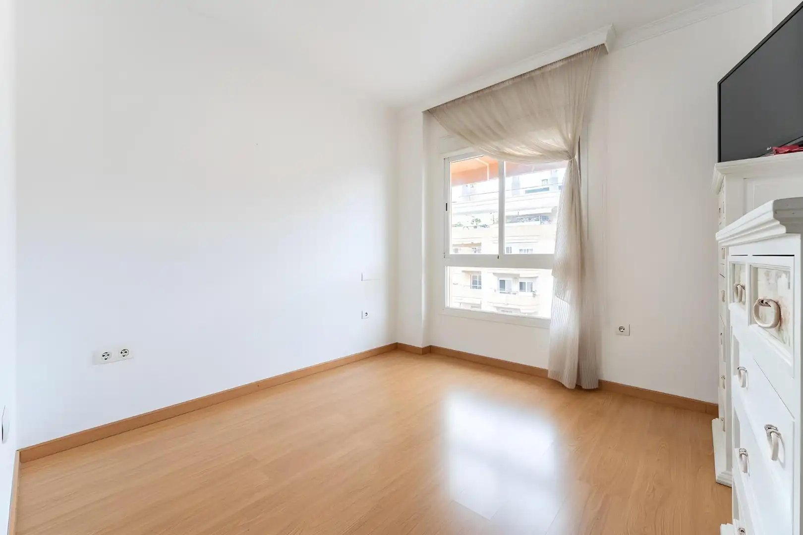 Dormitori de Apartament en venda en Málaga amb Aire condicionat, Traster i Piscina comunitària