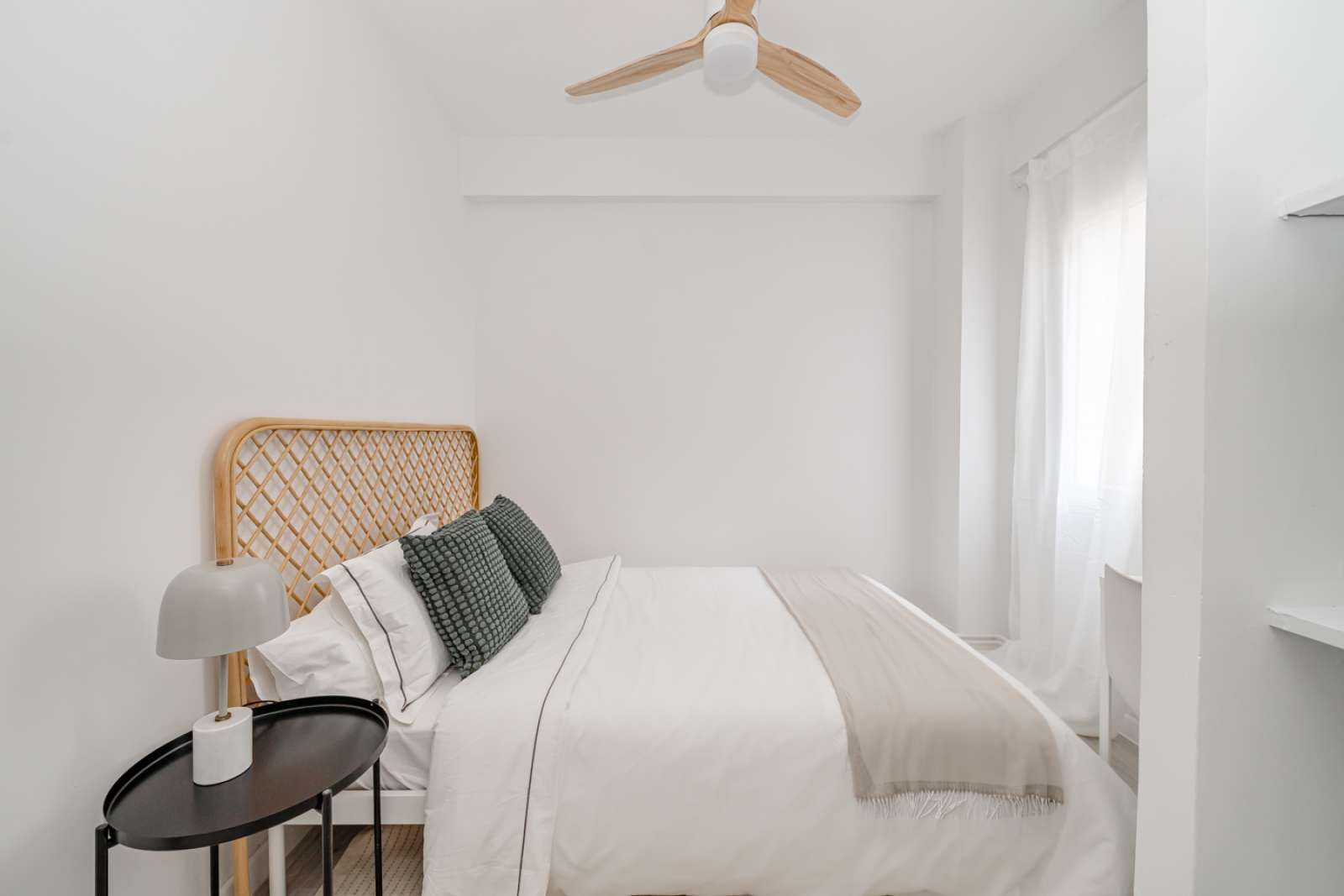 Flat to share in Hispanoamérica - Bernabéu