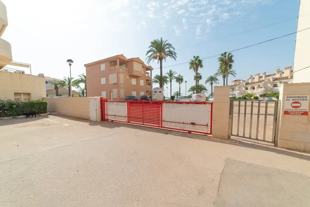 Exterior view of Flat for sale in La Manga del Mar Menor  with Terrace and Furnished