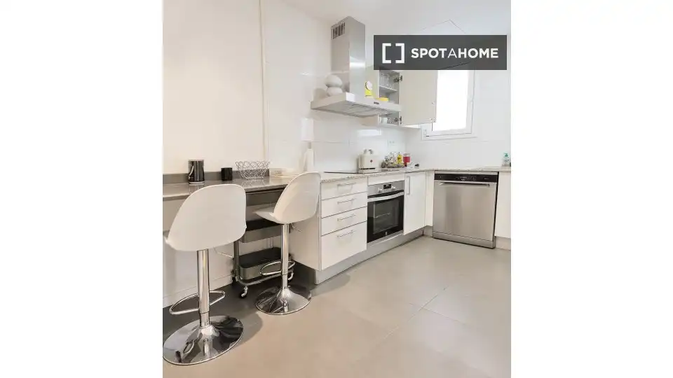 Piso con terraza en alquiler en Eixample, imagen 6