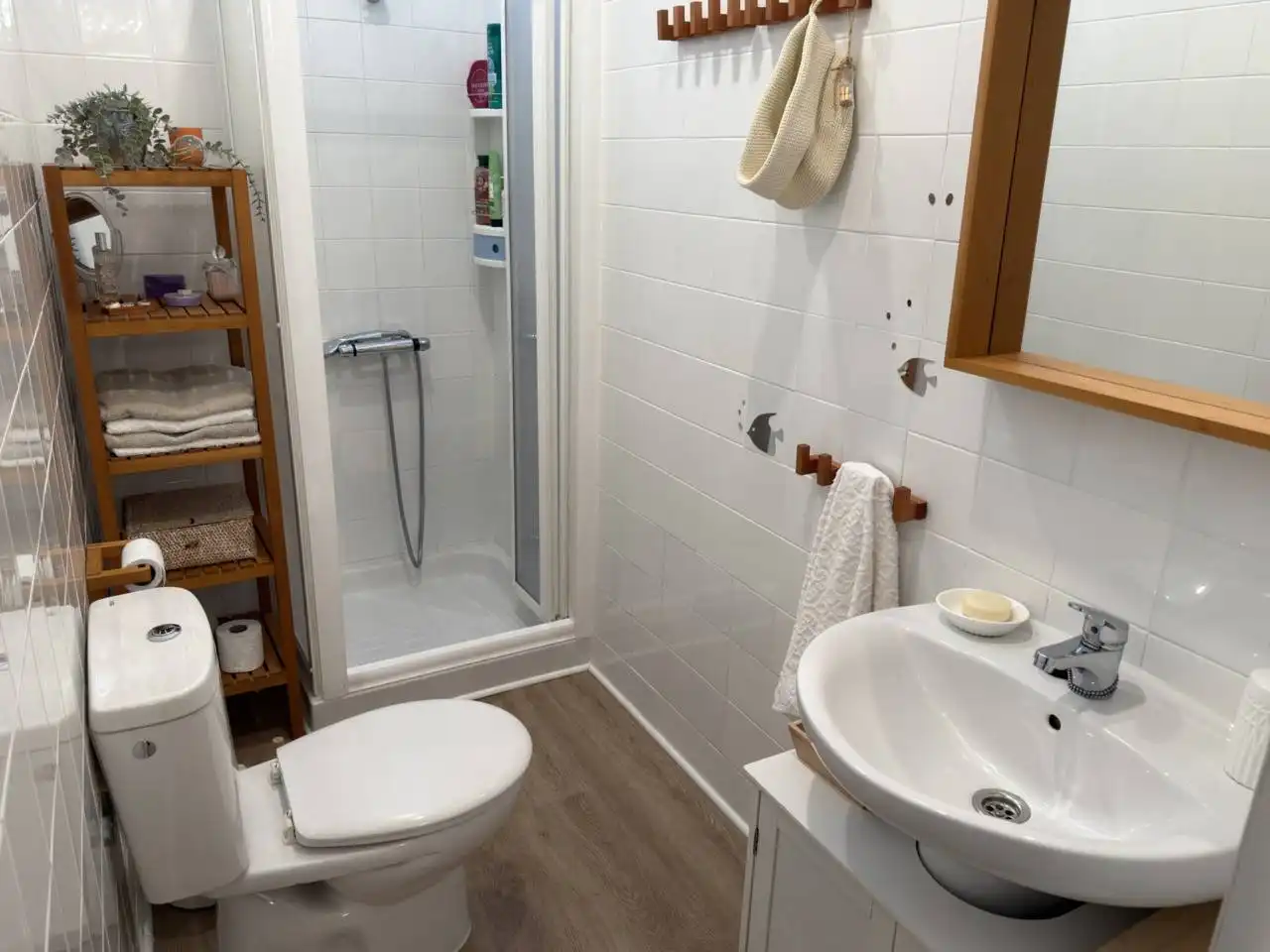 Baño de Piso en venta en Osuna con Aire acondicionado y Terraza