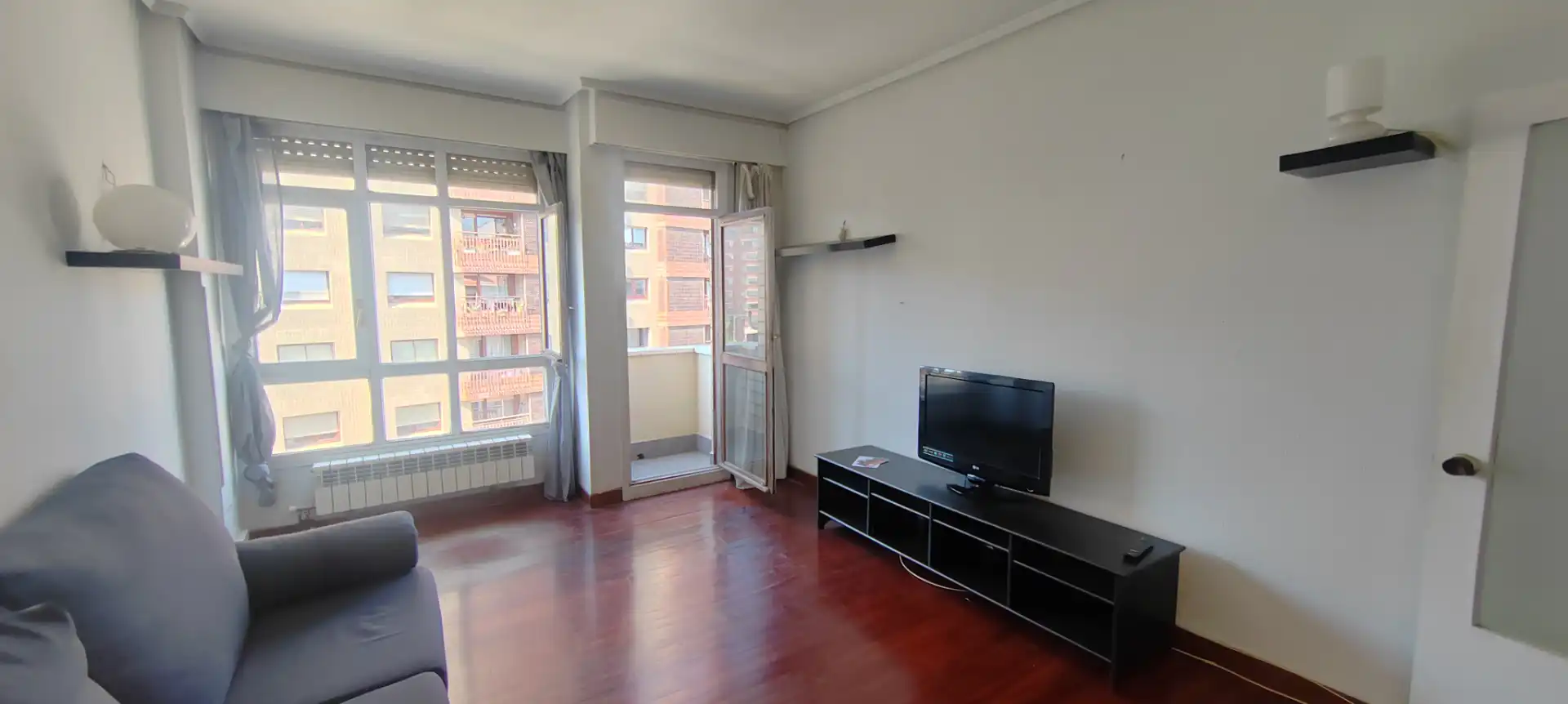 Living room of Apartments for sale in Bilbao   with Heating, Storage room and Furnished