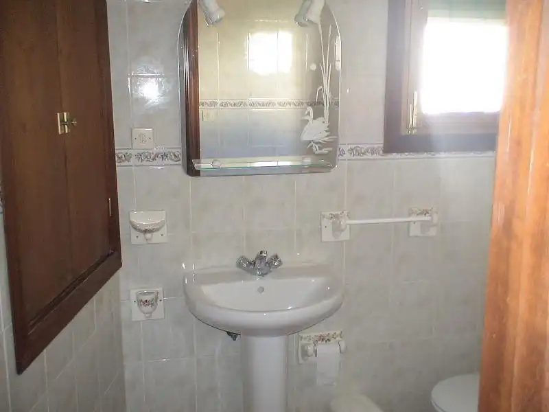 Baño de Casa o chalet en venta en Villafranca de Córdoba con Aire acondicionado, Jardín privado y Trastero