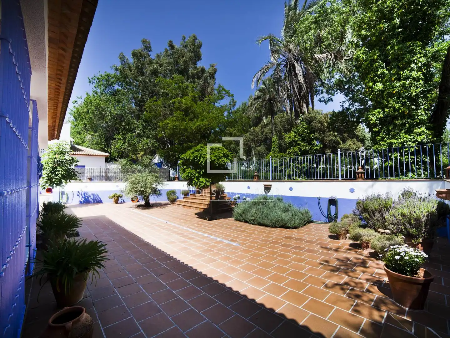 Jardí de Finca rústica en venda en Archidona amb Aire condicionat, Calefacció i Jardí privat