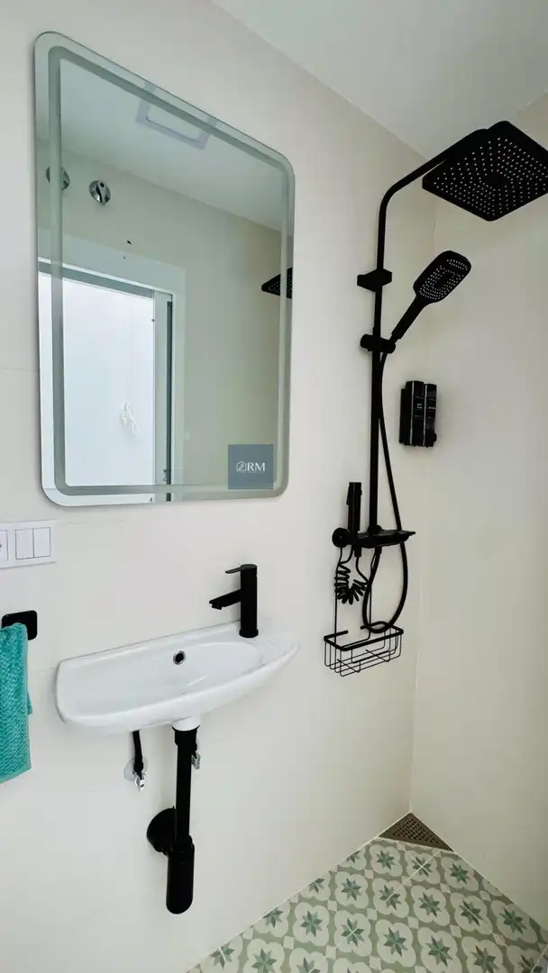 Baño de Apartamento de alquiler en Sanlúcar de Barrameda con Aire acondicionado, Amueblado y Balcón
