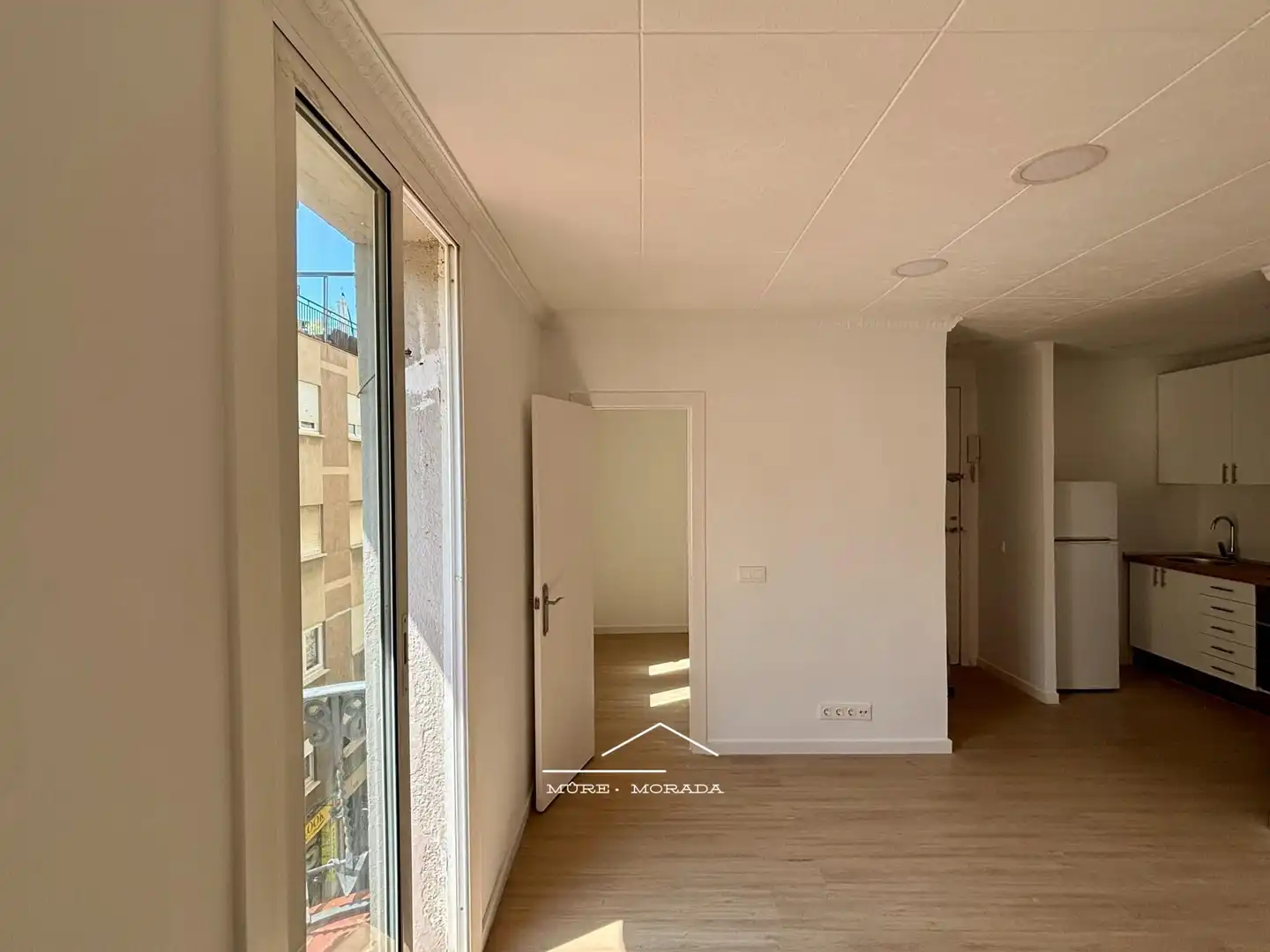 Balcony of Flat for sale in Barcelona  with Parquet flooring and Terrace