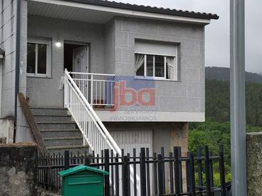 Casa en venta en Castrelo de Miño
