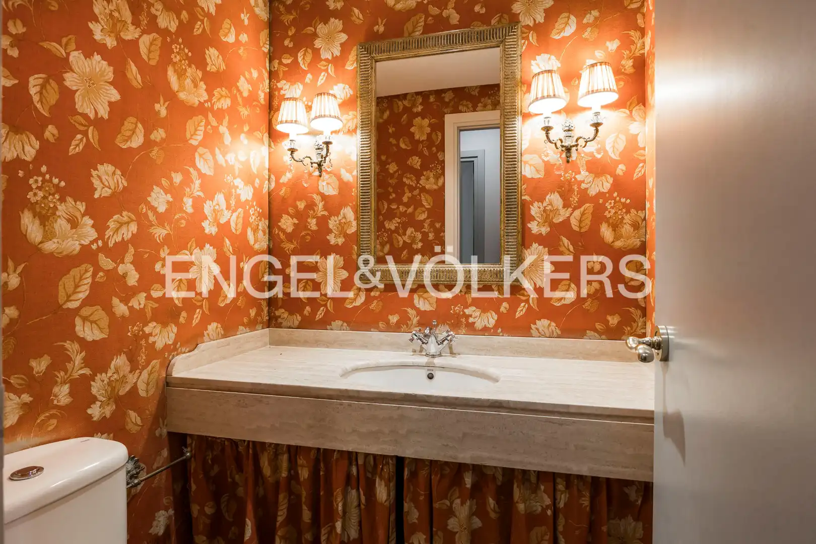 Badezimmer von Wohnung zur Miete in Barrio de Salamanca