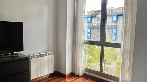 Foto 3 de Pis de lloguer a Calle Francisco Tomás y Valiente, Peñacastillo - Nueva Montaña, Cantabria