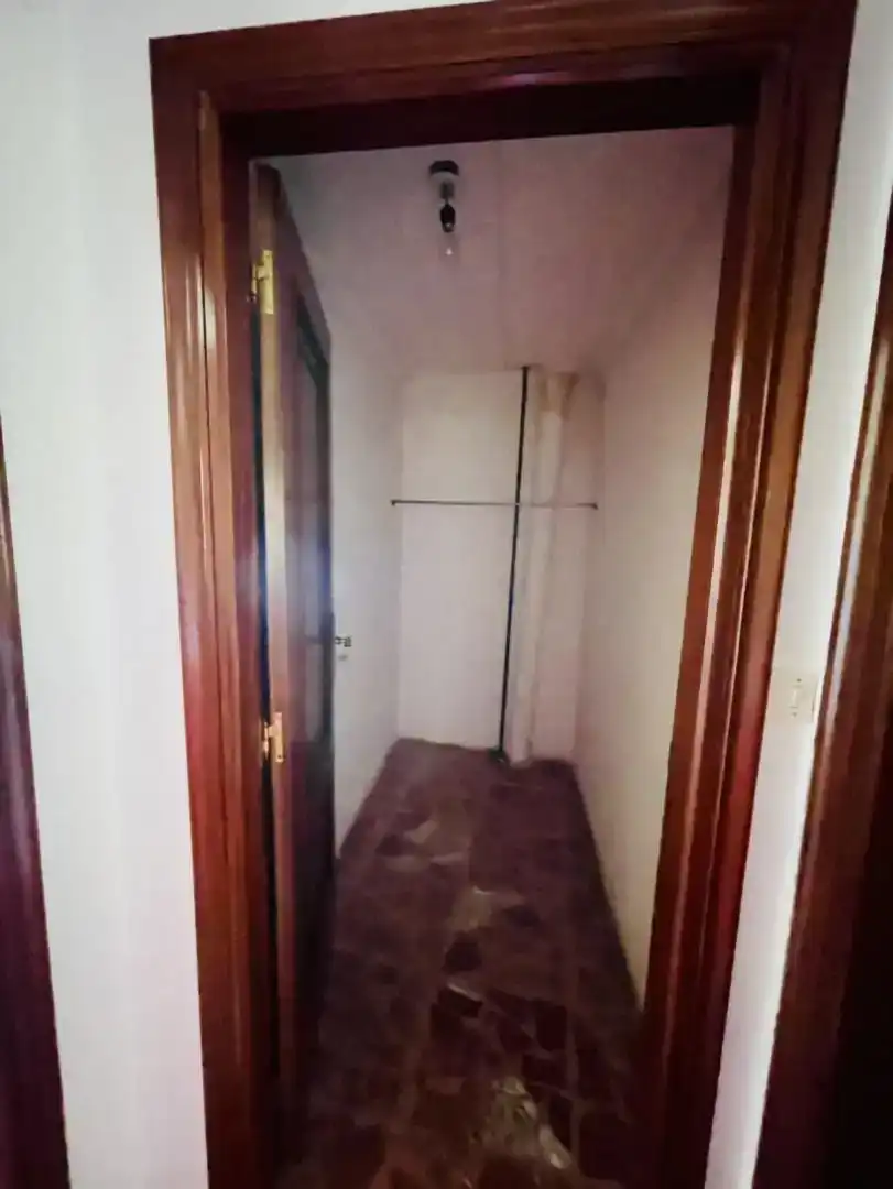 Casa adosada en venda en La Bañeza  amb Traster