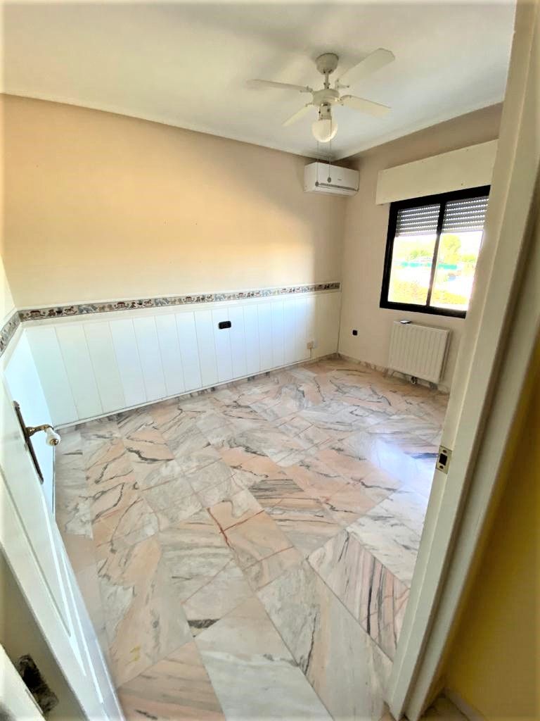 Bedroom of Flat to rent in Cáceres Capital  with Air Conditioner, Heating and Terrace