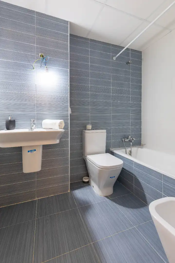 Baño de Piso en venta en Mislata con Aire acondicionado, Terraza y Trastero